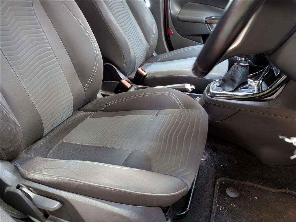 <p>2013 FORD FIESTA ZETEC</p>