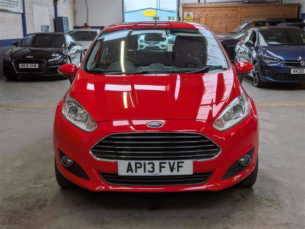 <p>2013 FORD FIESTA ZETEC</p>