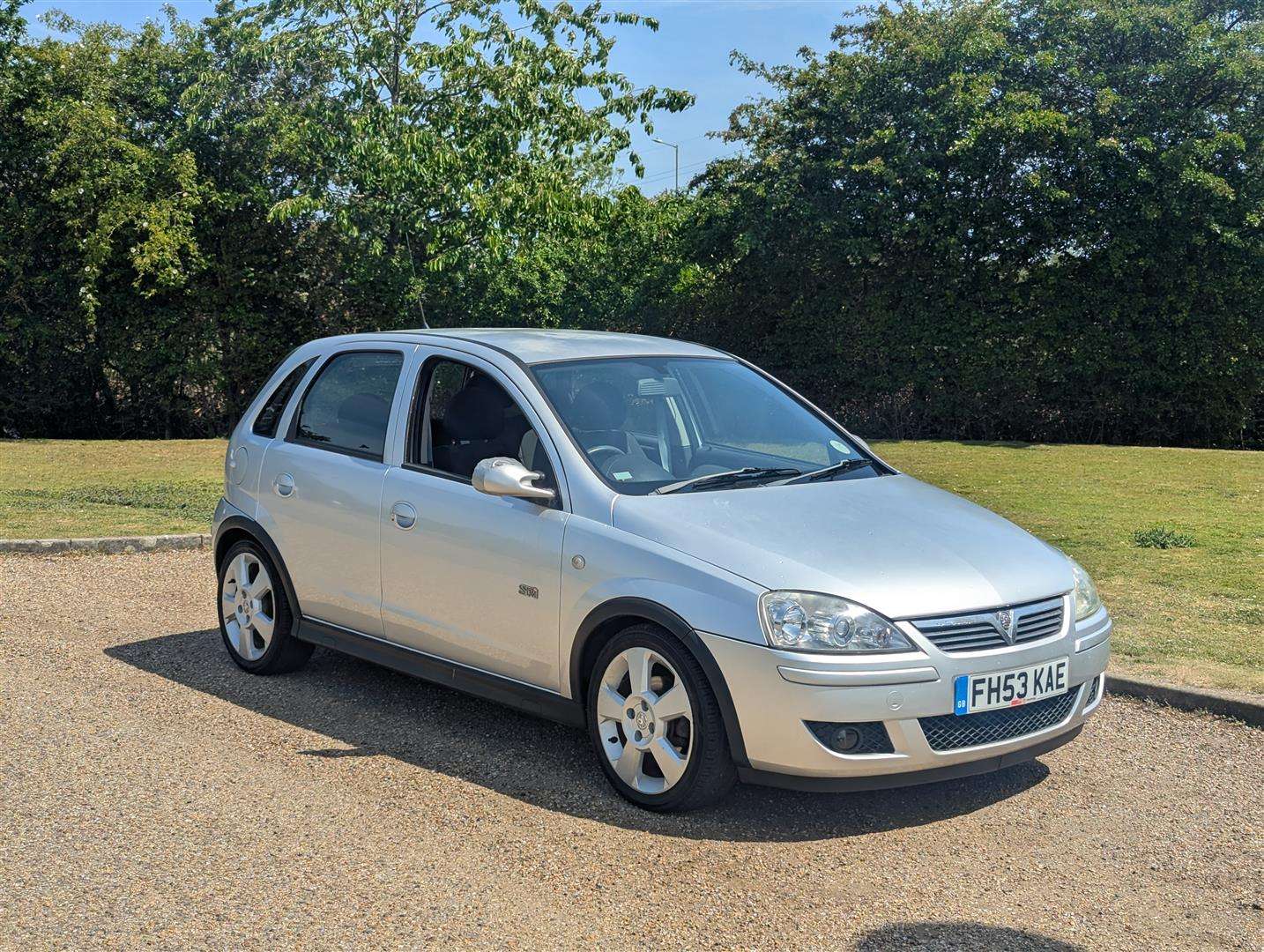 <p>2004 VAUXHALL CORSA SRI 16V</p>