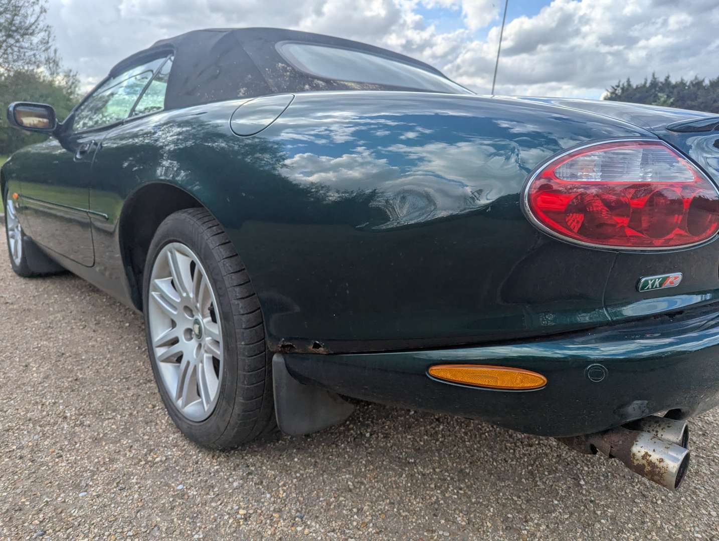 <p>2003 JAGUAR XKR CONVERTIBLE AUTO</p>