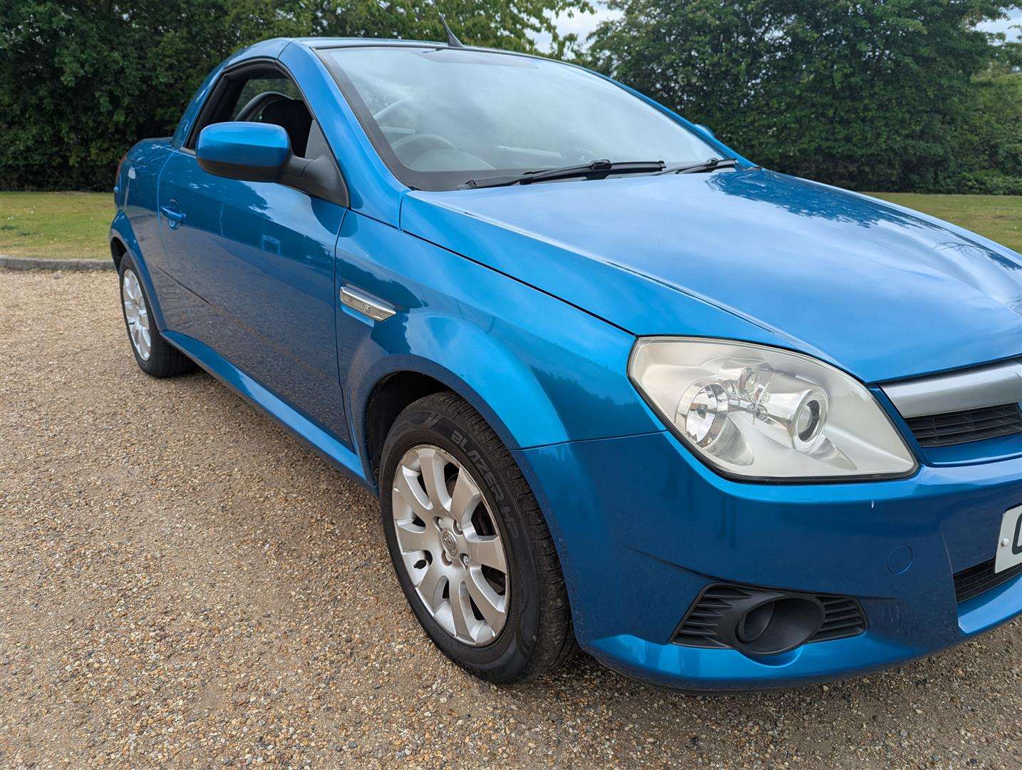 <p>2006 VAUXHALL TIGRA 1.4i</p>