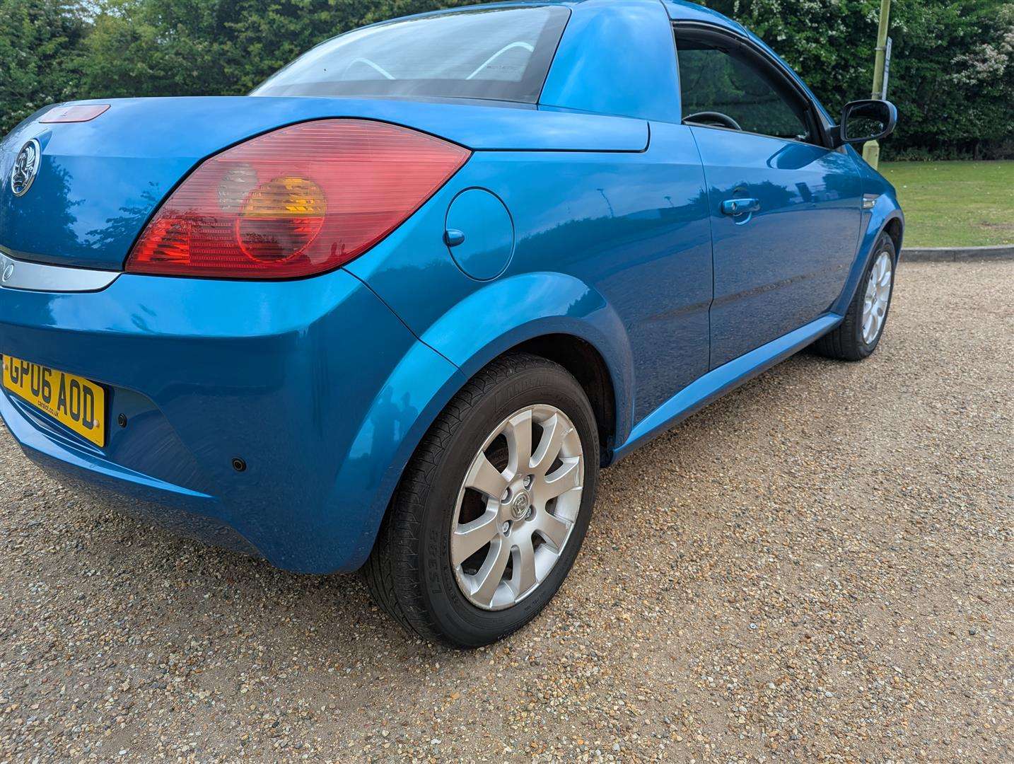 <p>2006 VAUXHALL TIGRA 1.4i</p>