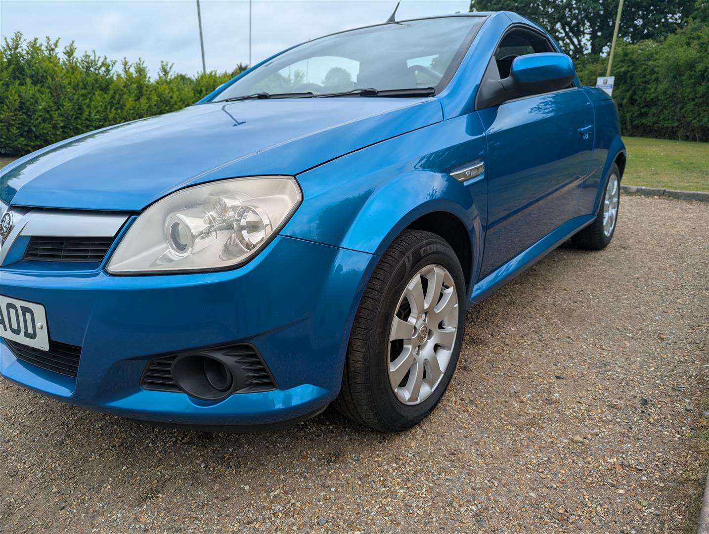<p>2006 VAUXHALL TIGRA 1.4i</p>