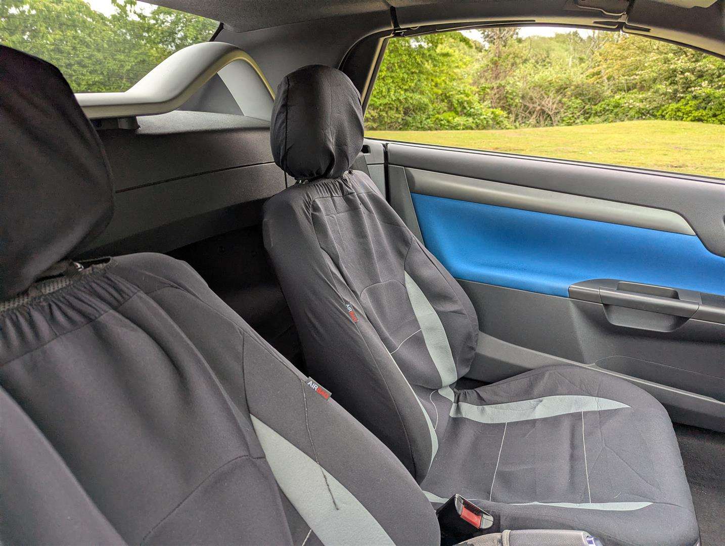 <p>2006 VAUXHALL TIGRA 1.4i</p>