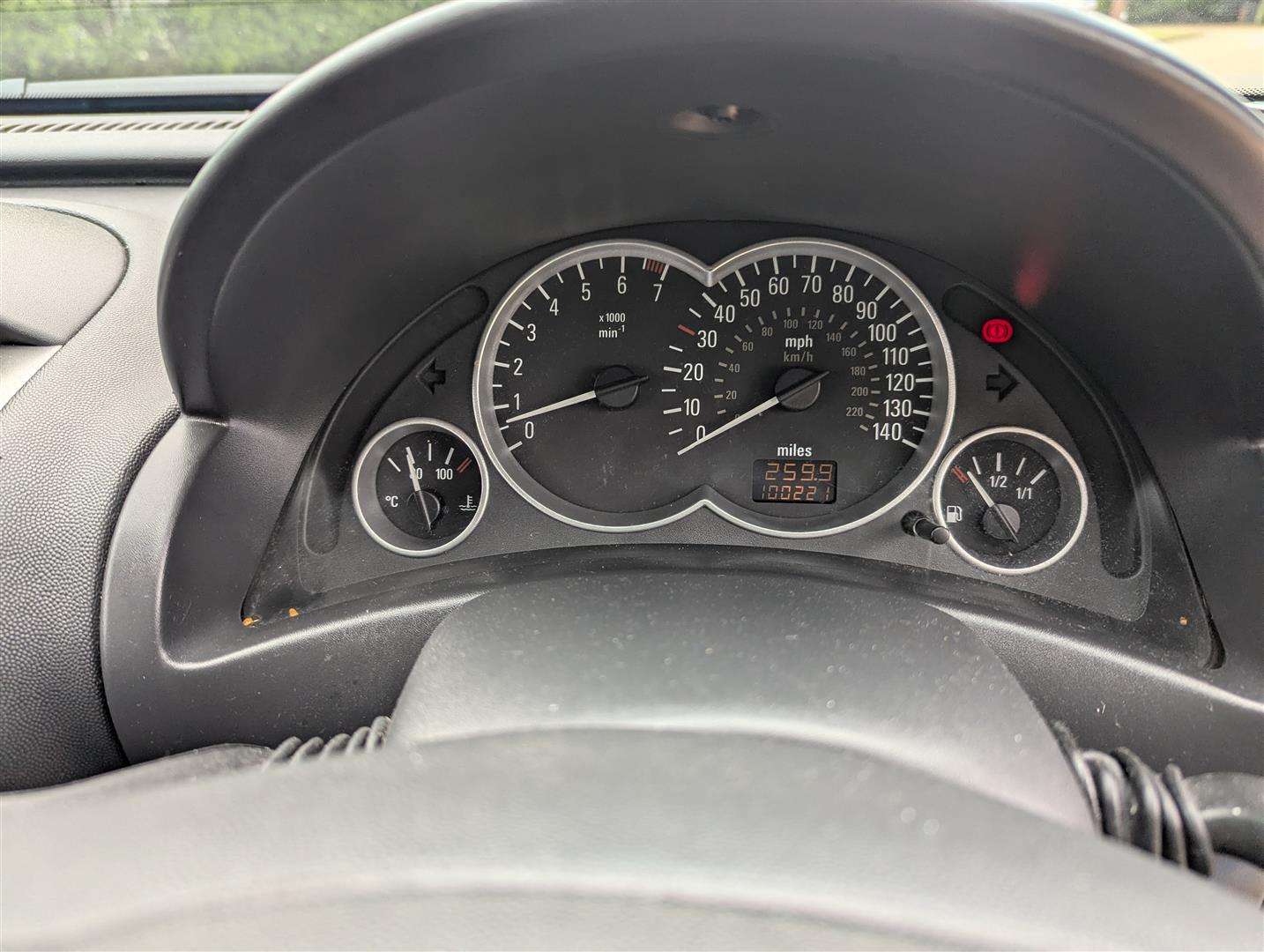 <p>2006 VAUXHALL TIGRA 1.4i</p>