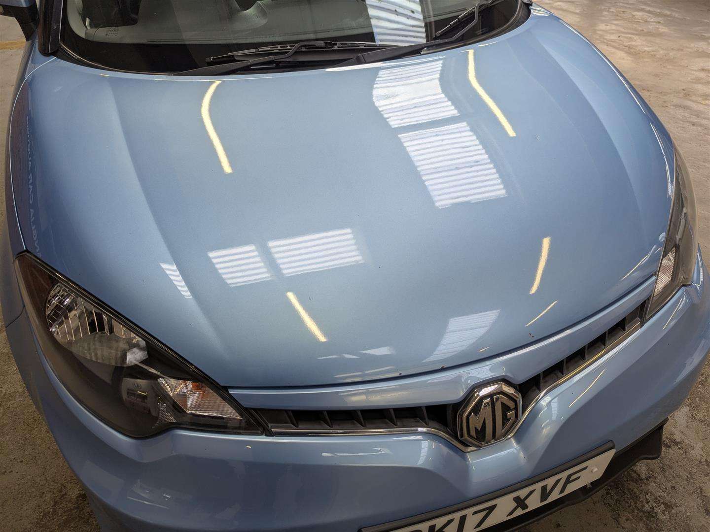 <p>2017 MG 3 STYLE LUX VTI-TECH</p>