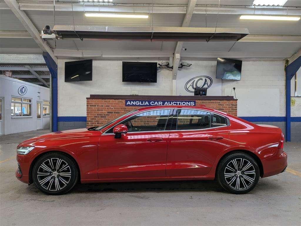 <p>2020 VOLVO S60 INSCRIPTION + T5 AUTO</p>