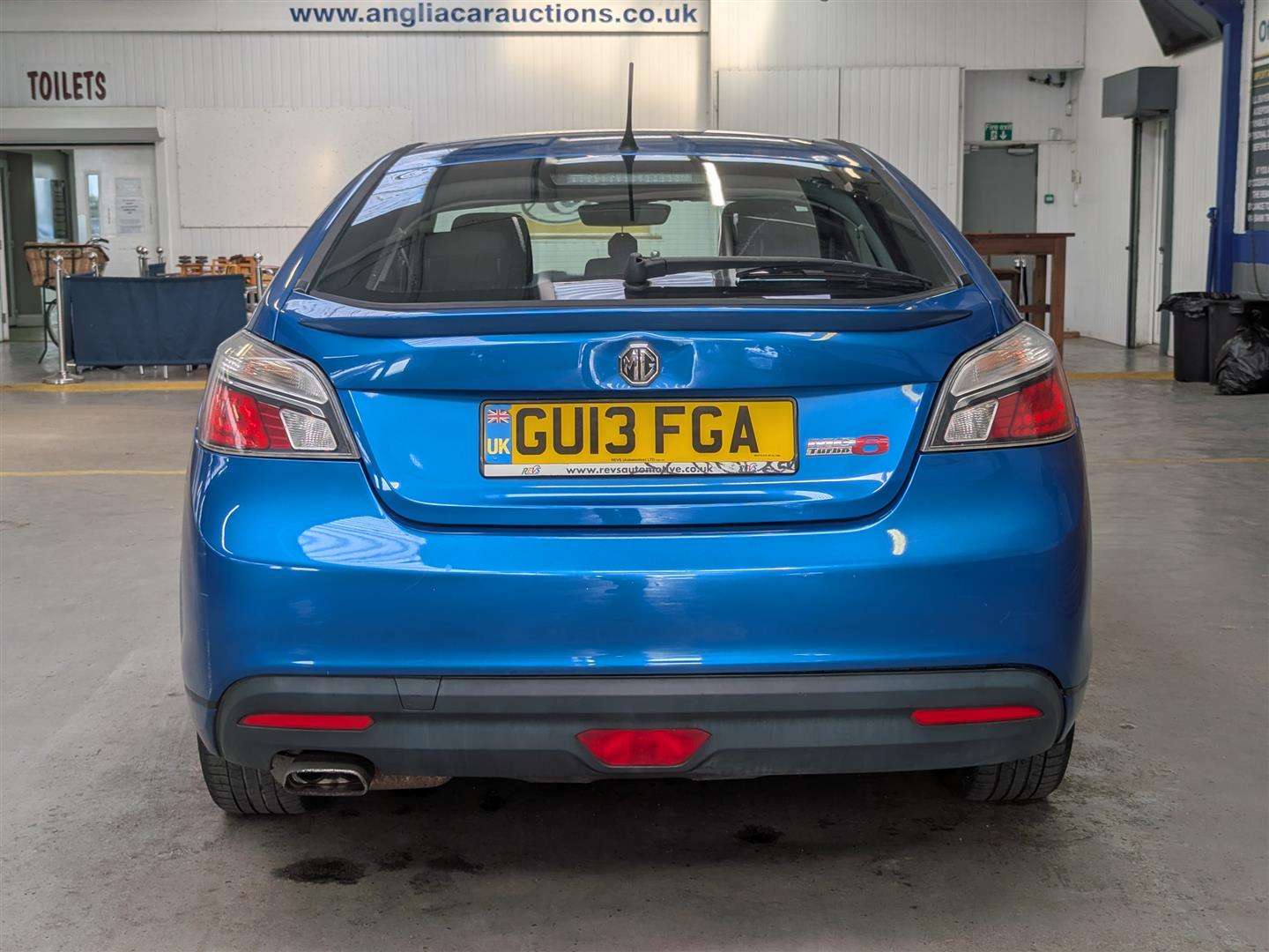 <p>2013 MG 6 S GT TURBO</p>