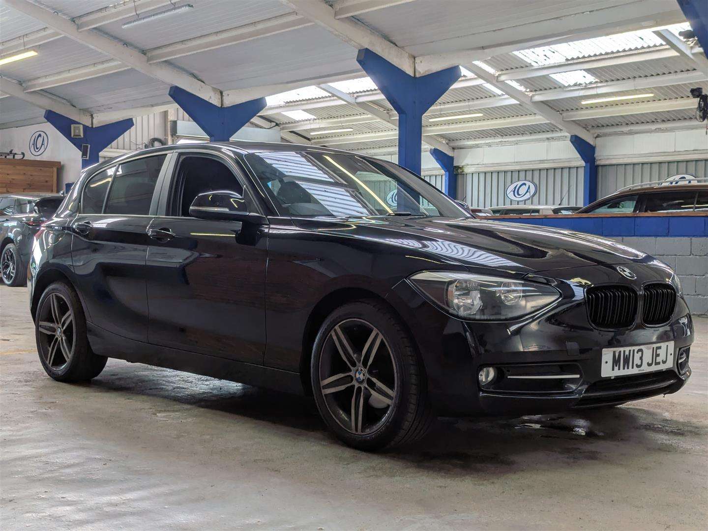 <p>2013 BMW 114I SPORT</p>