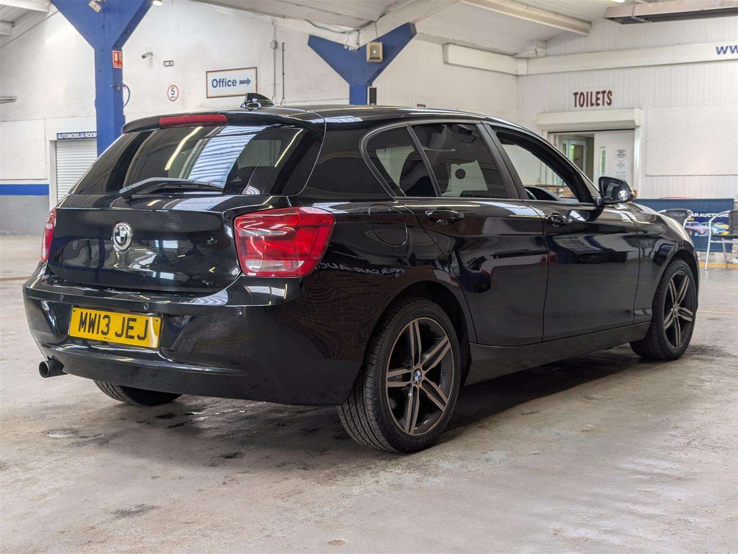 <p>2013 BMW 114I SPORT</p>