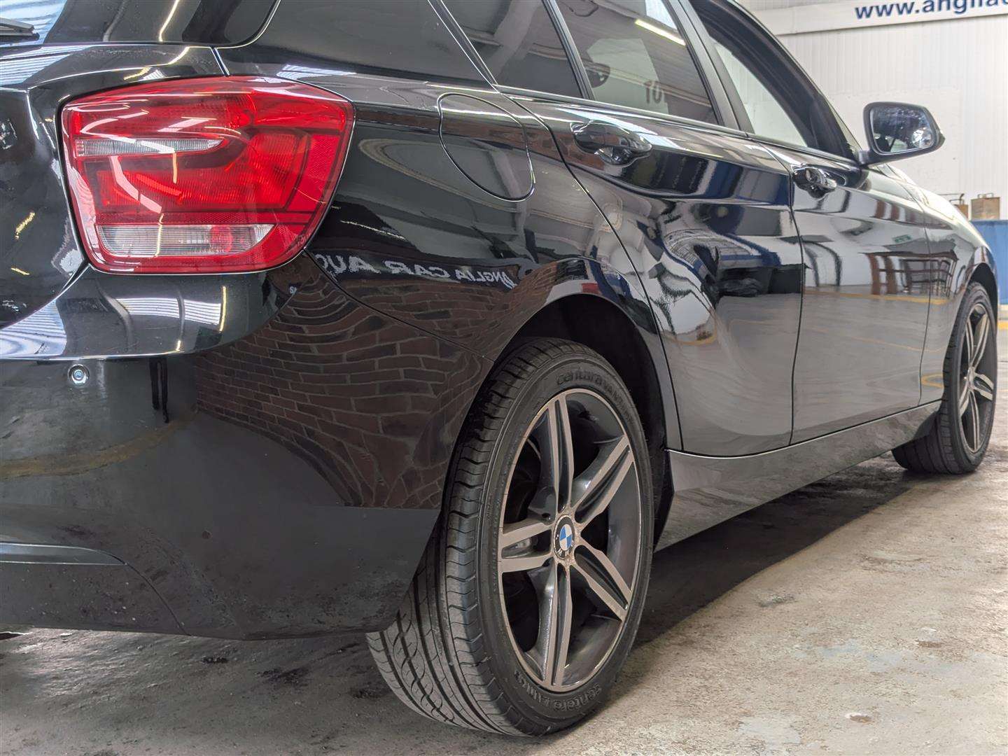 <p>2013 BMW 114I SPORT</p>