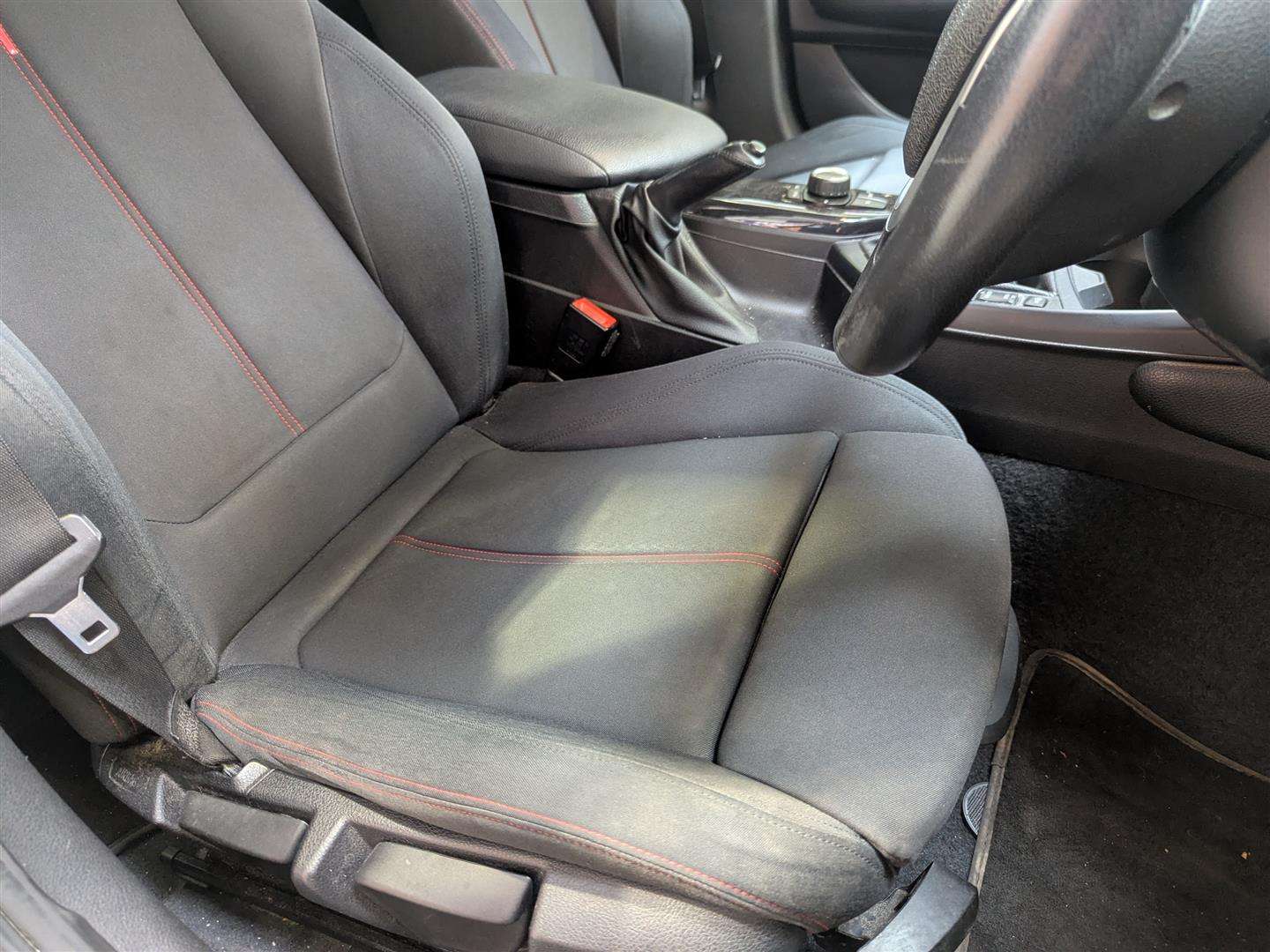 <p>2013 BMW 114I SPORT</p>