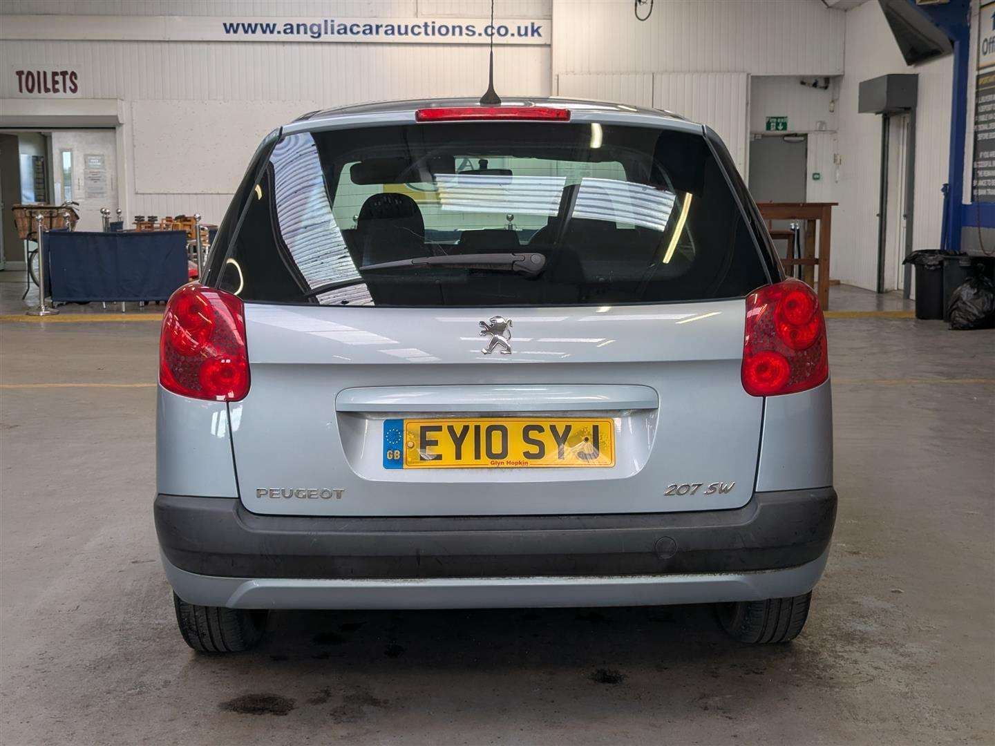 <p>2010 PEUGEOT 207 S SW</p>