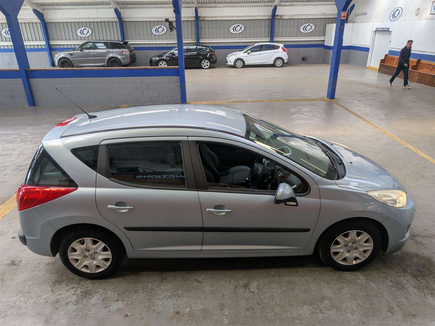 <p>2010 PEUGEOT 207 S SW</p>