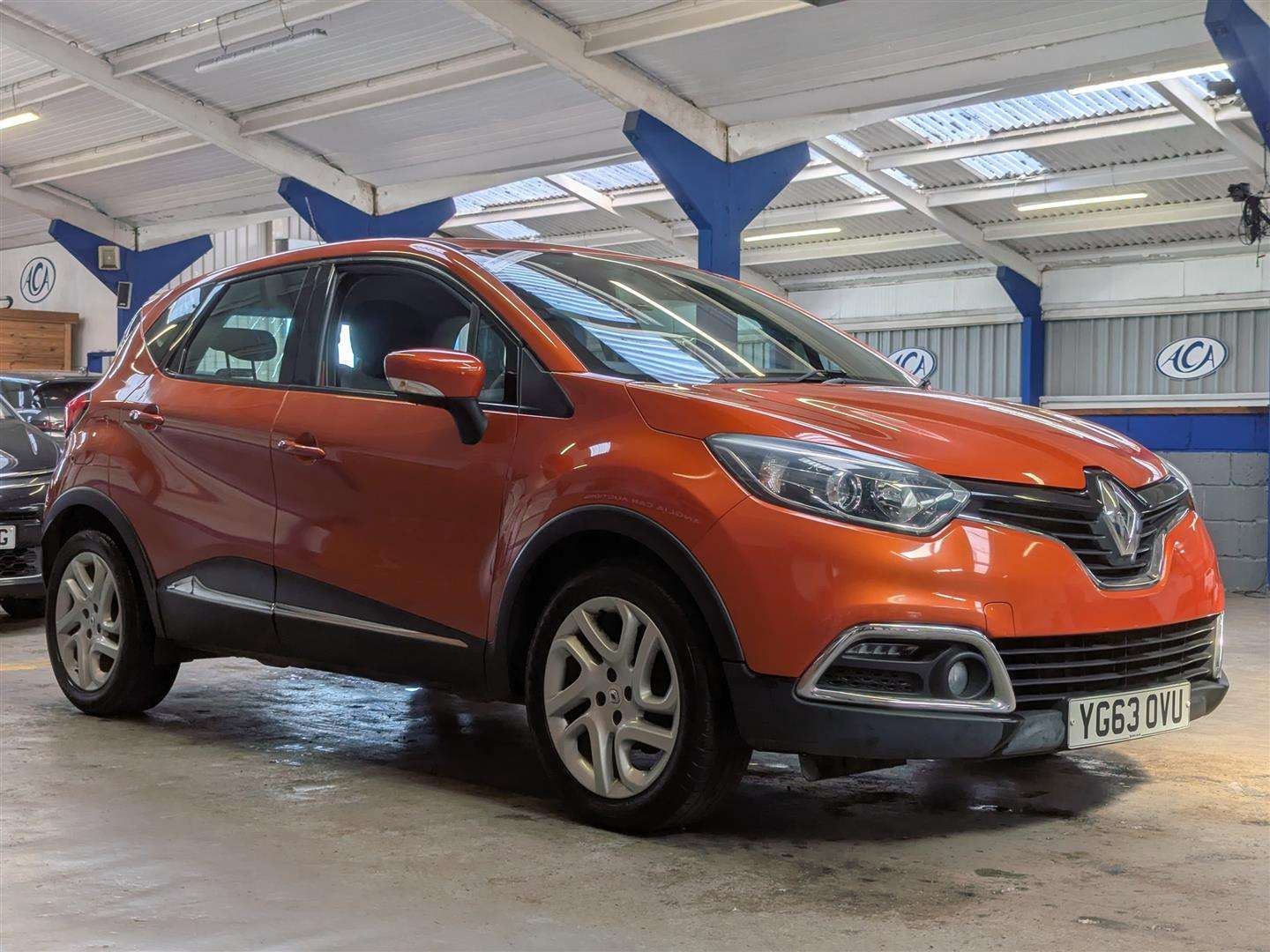 <p>2013 RENAULT CAPTUR D-QUE M-NAV NRG TC</p>