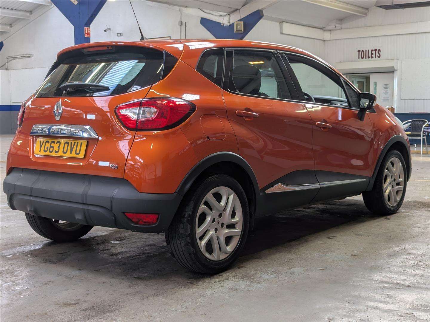 <p>2013 RENAULT CAPTUR D-QUE M-NAV NRG TC</p>