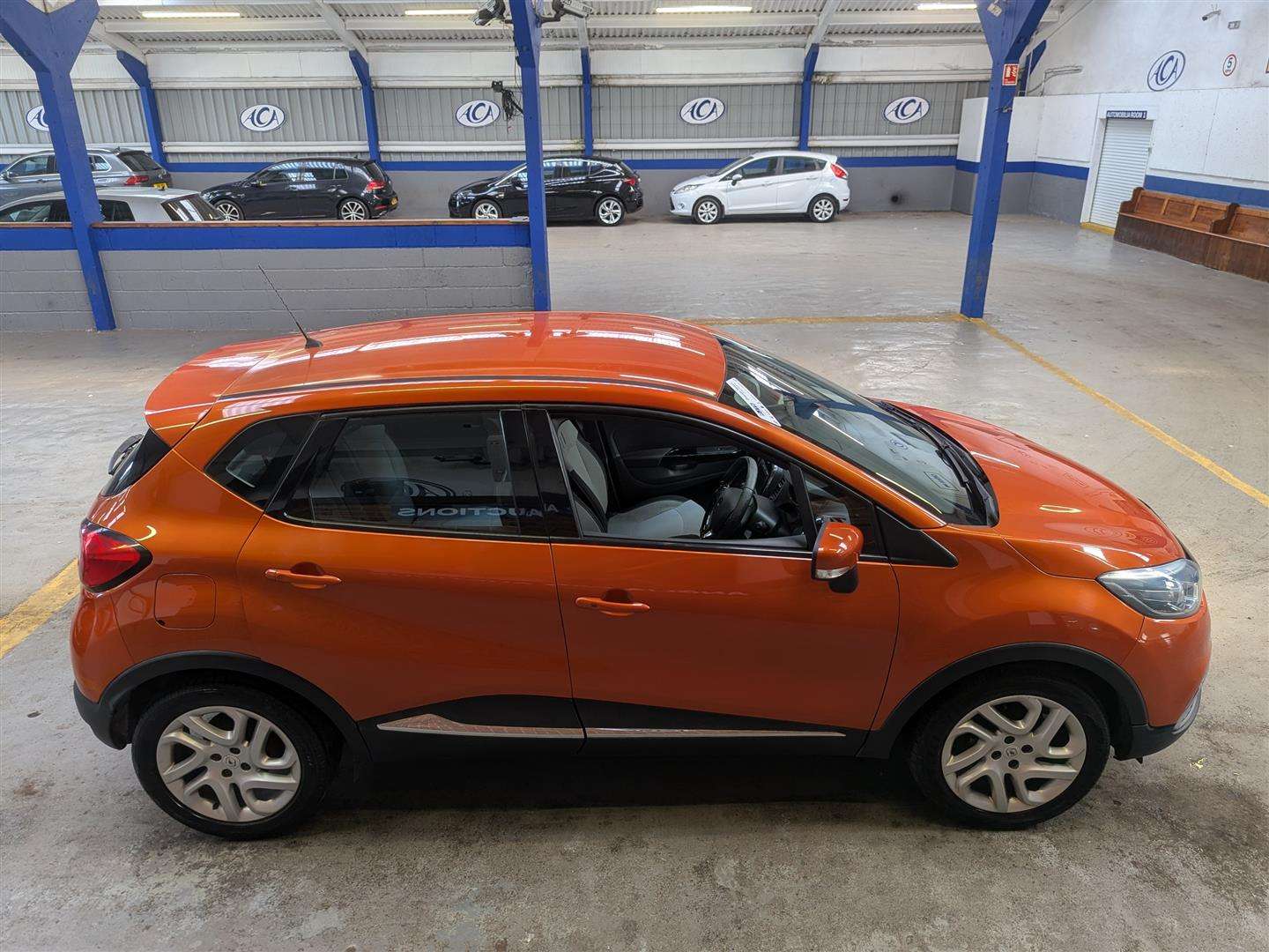 <p>2013 RENAULT CAPTUR D-QUE M-NAV NRG TC</p>