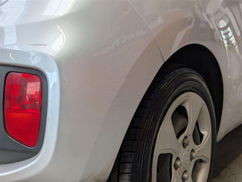 <p>2012 KIA PICANTO 1</p>
