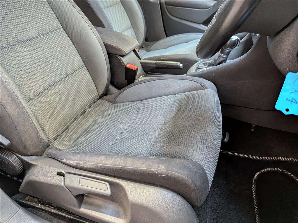<p>2012 VOLKSWAGEN GOLF MATCH TDI DSG</p>