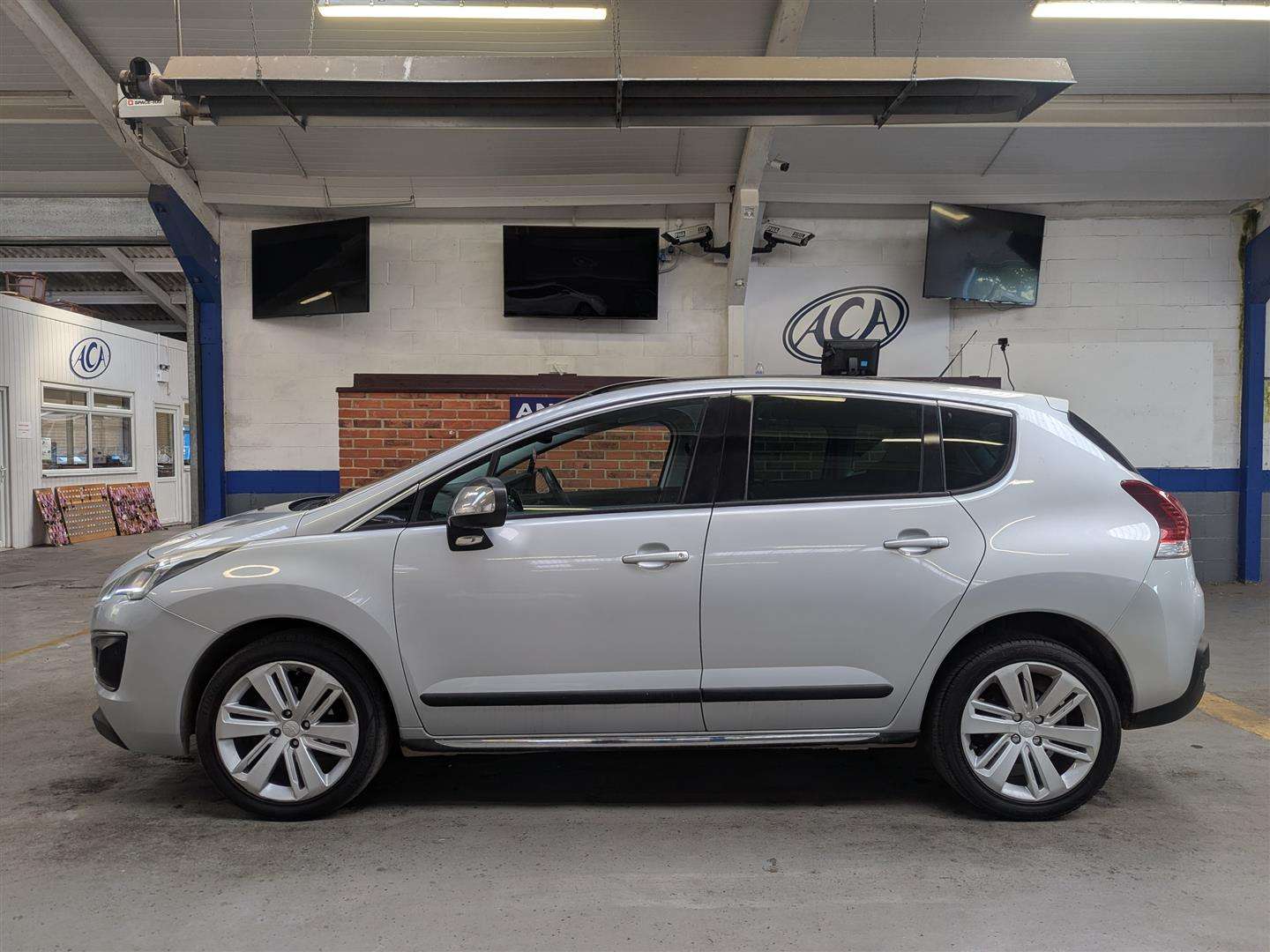 <p>2014 PEUGEOT 3008 ALLURE HDI</p>