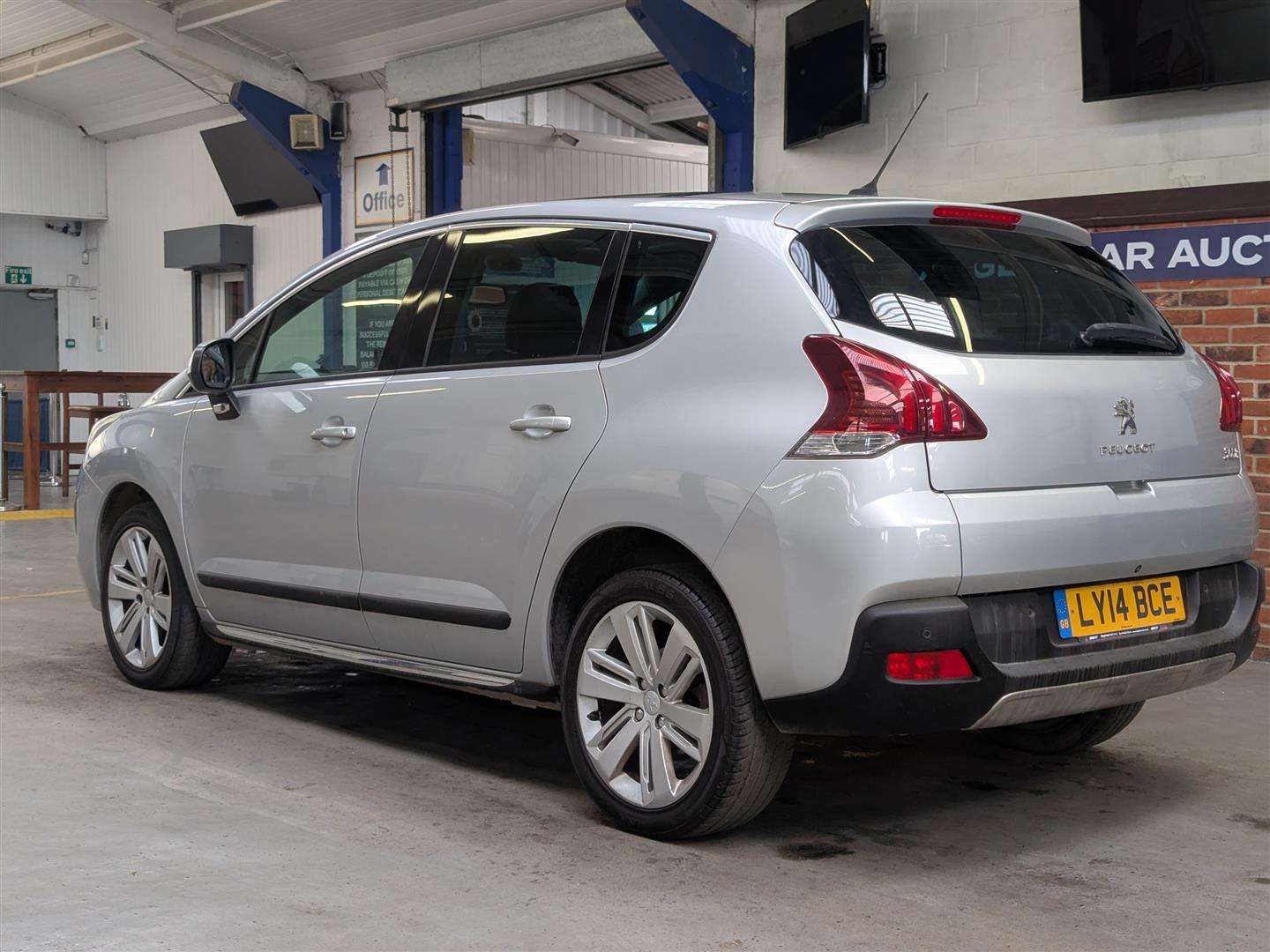 <p>2014 PEUGEOT 3008 ALLURE HDI</p>