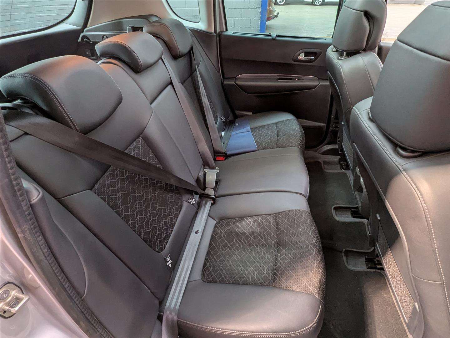 <p>2014 PEUGEOT 3008 ALLURE HDI</p>