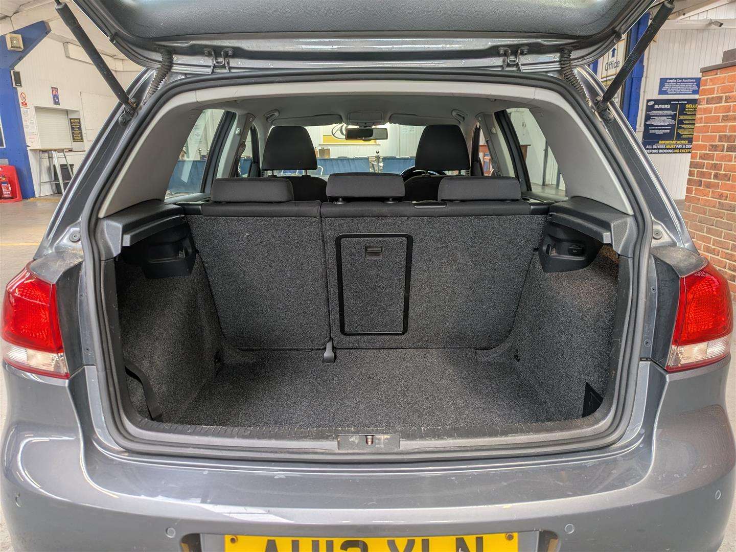 <p>2012 VOLKSWAGEN GOLF MATCH TDI</p>