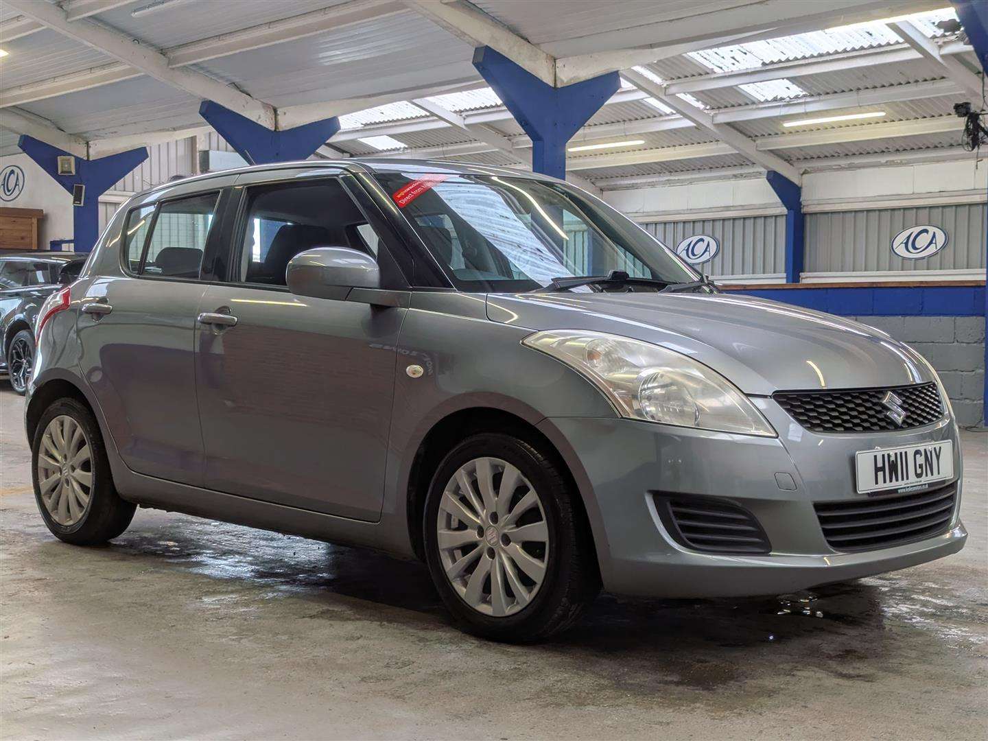 <p>2011 SUZUKI SWIFT SZ3</p>