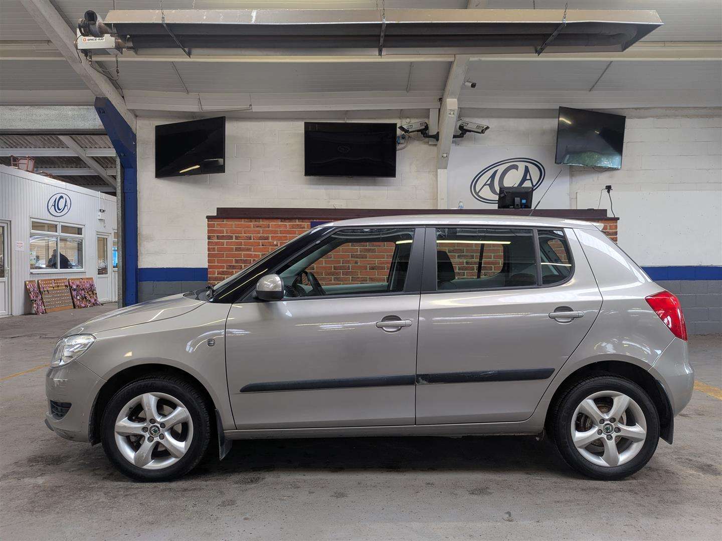 <p>2010 SKODA FABIA SE 12V</p>