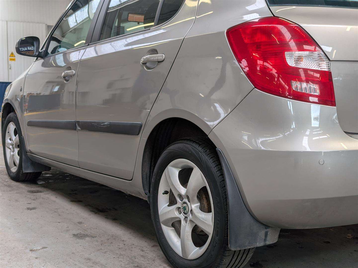 <p>2010 SKODA FABIA SE 12V</p>