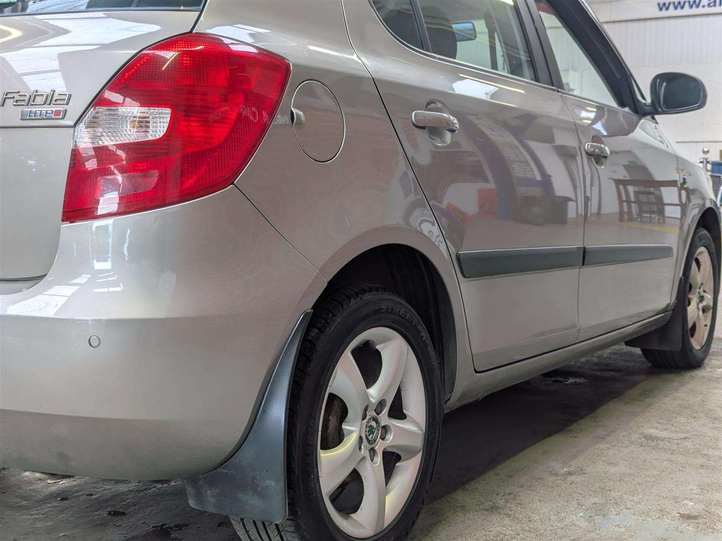 <p>2010 SKODA FABIA SE 12V</p>