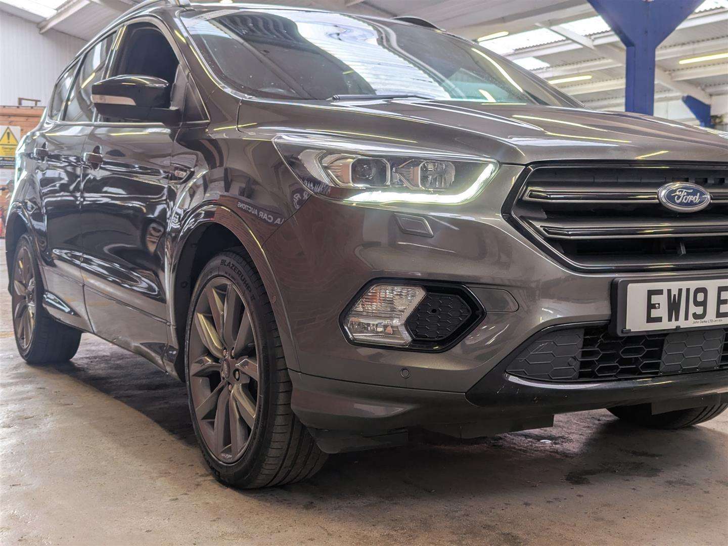 <p>2019 FORD KUGA ST-LINE EDITION TDCI</p>