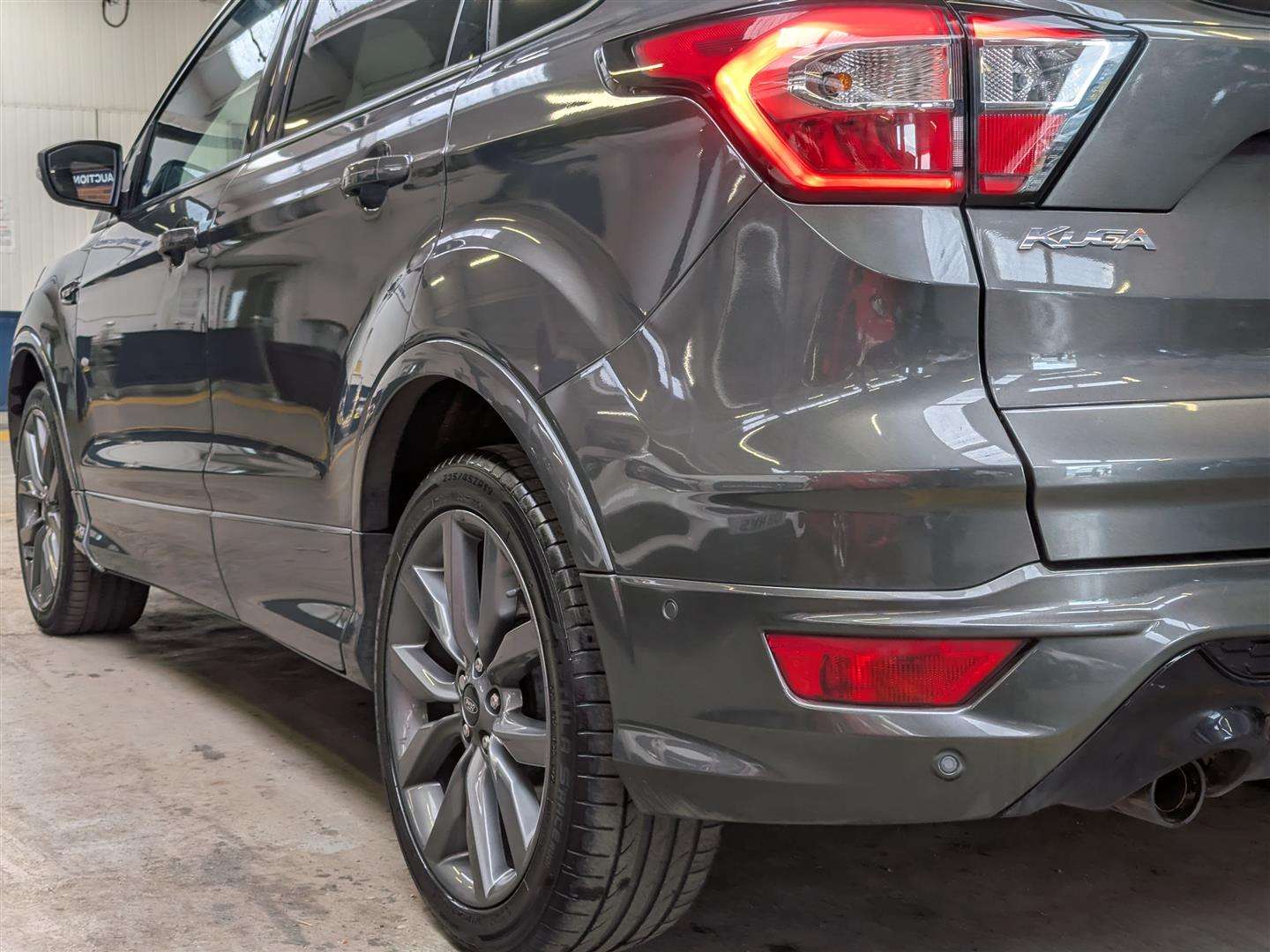 <p>2019 FORD KUGA ST-LINE EDITION TDCI</p>
