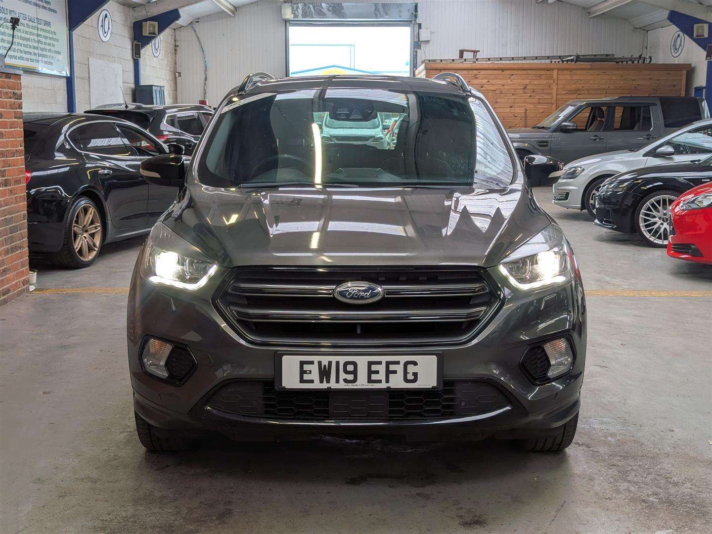 <p>2019 FORD KUGA ST-LINE EDITION TDCI</p>