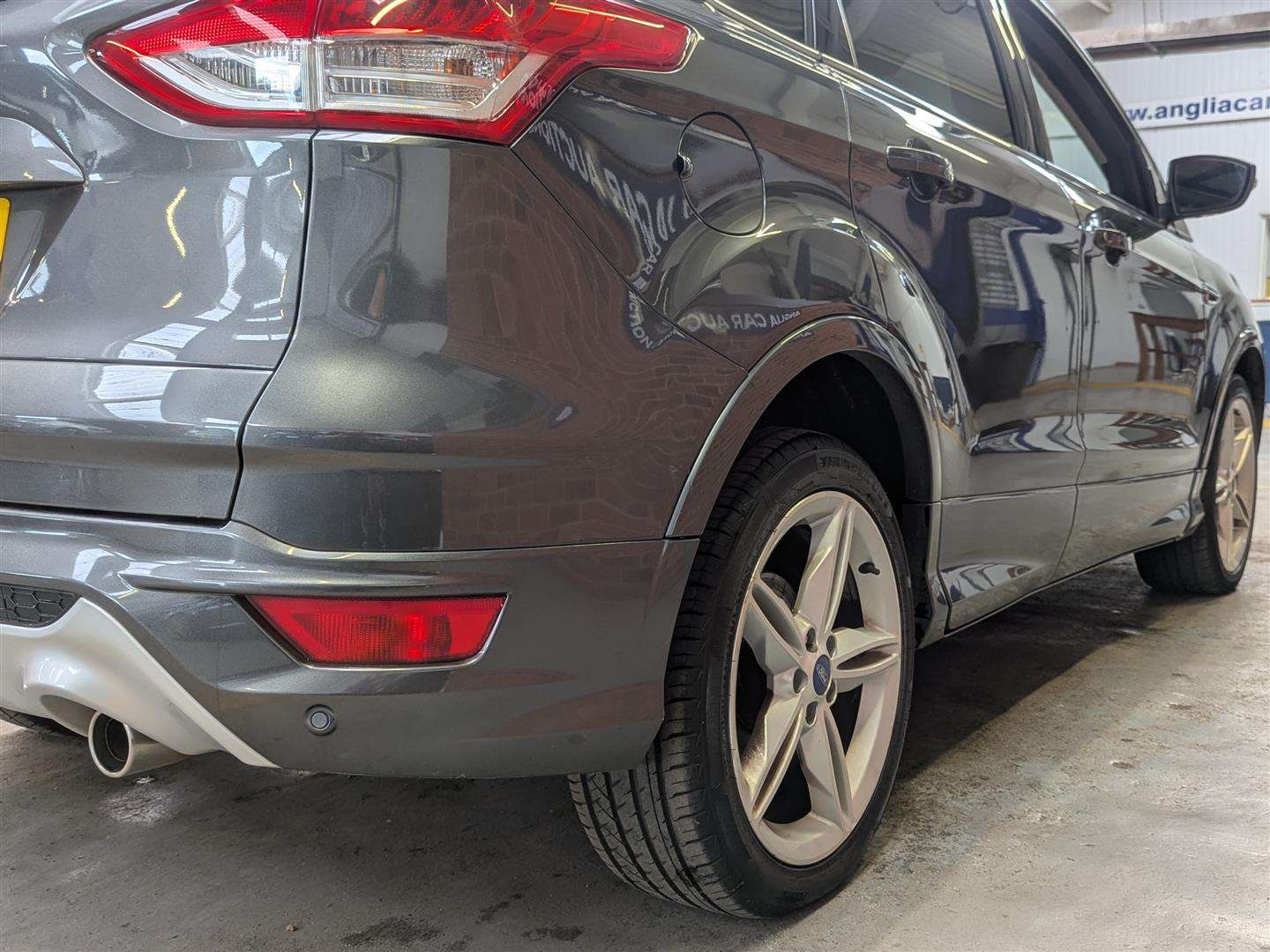 <p>2016 FORD KUGA TITANIUM X SPORT TDC</p>