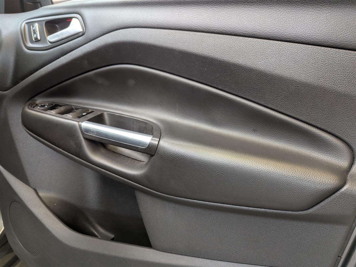 <p>2016 FORD KUGA TITANIUM X SPORT TDC</p>