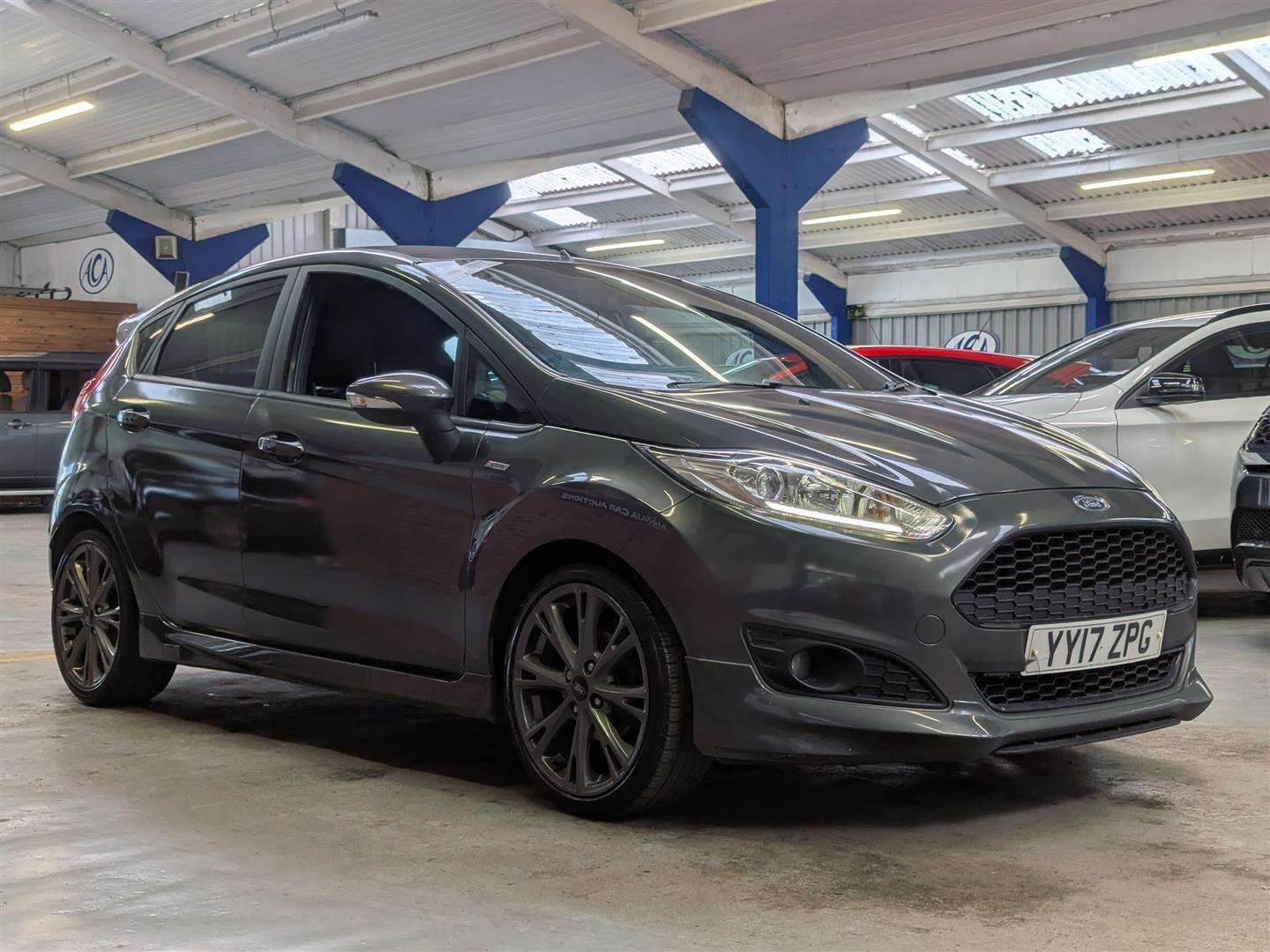 <p>2017 FORD FIESTA ST-LINE</p>