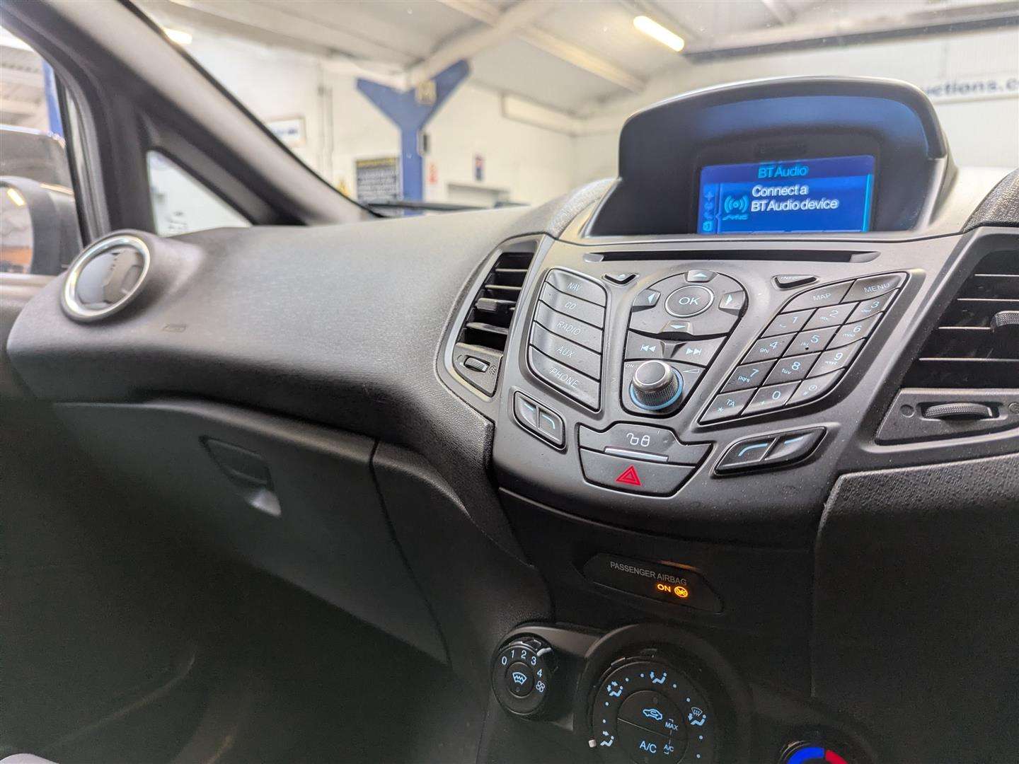 <p>2017 FORD FIESTA ST-LINE</p>