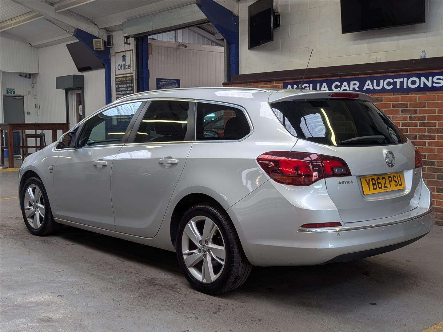 <p>2013 VAUXHALL ASTRA SRI</p>