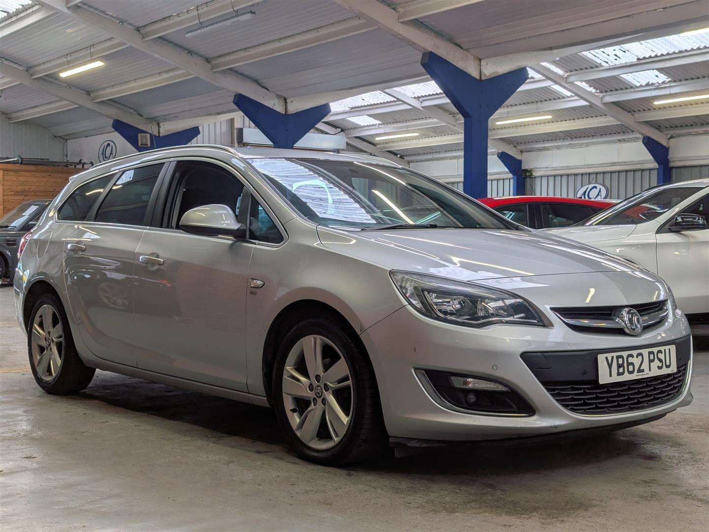<p>2013 VAUXHALL ASTRA SRI</p>