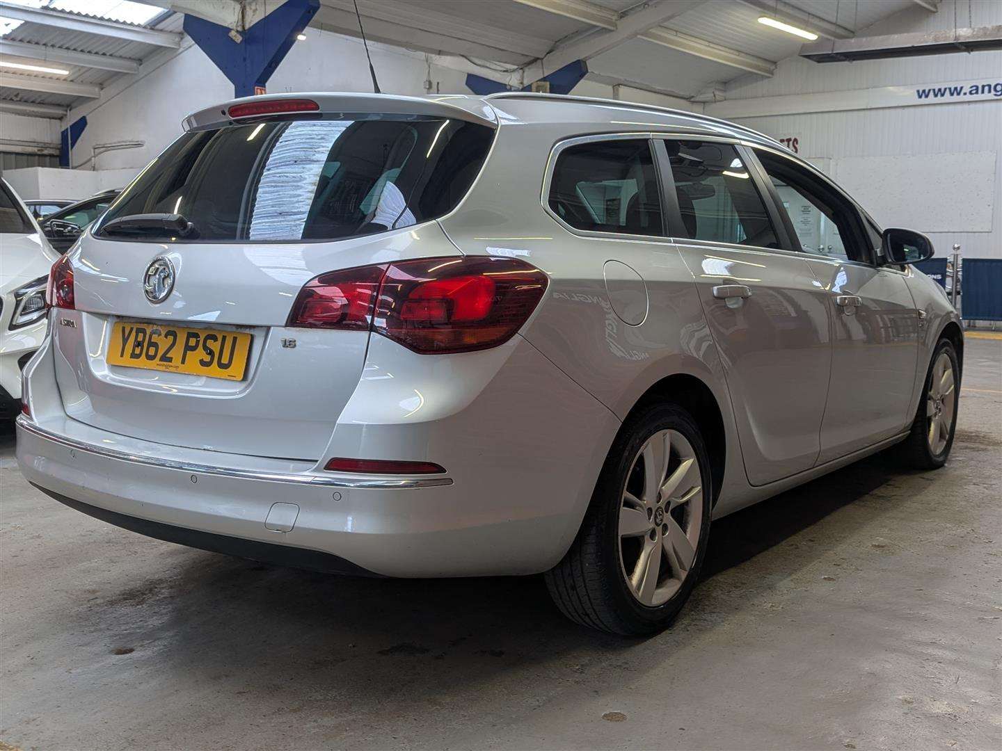 <p>2013 VAUXHALL ASTRA SRI</p>