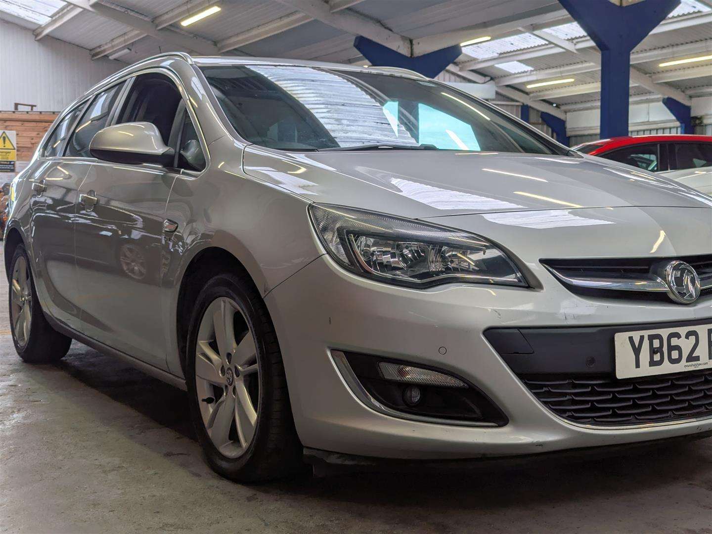 <p>2013 VAUXHALL ASTRA SRI</p>