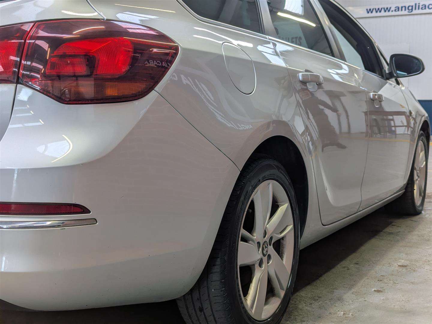 <p>2013 VAUXHALL ASTRA SRI</p>