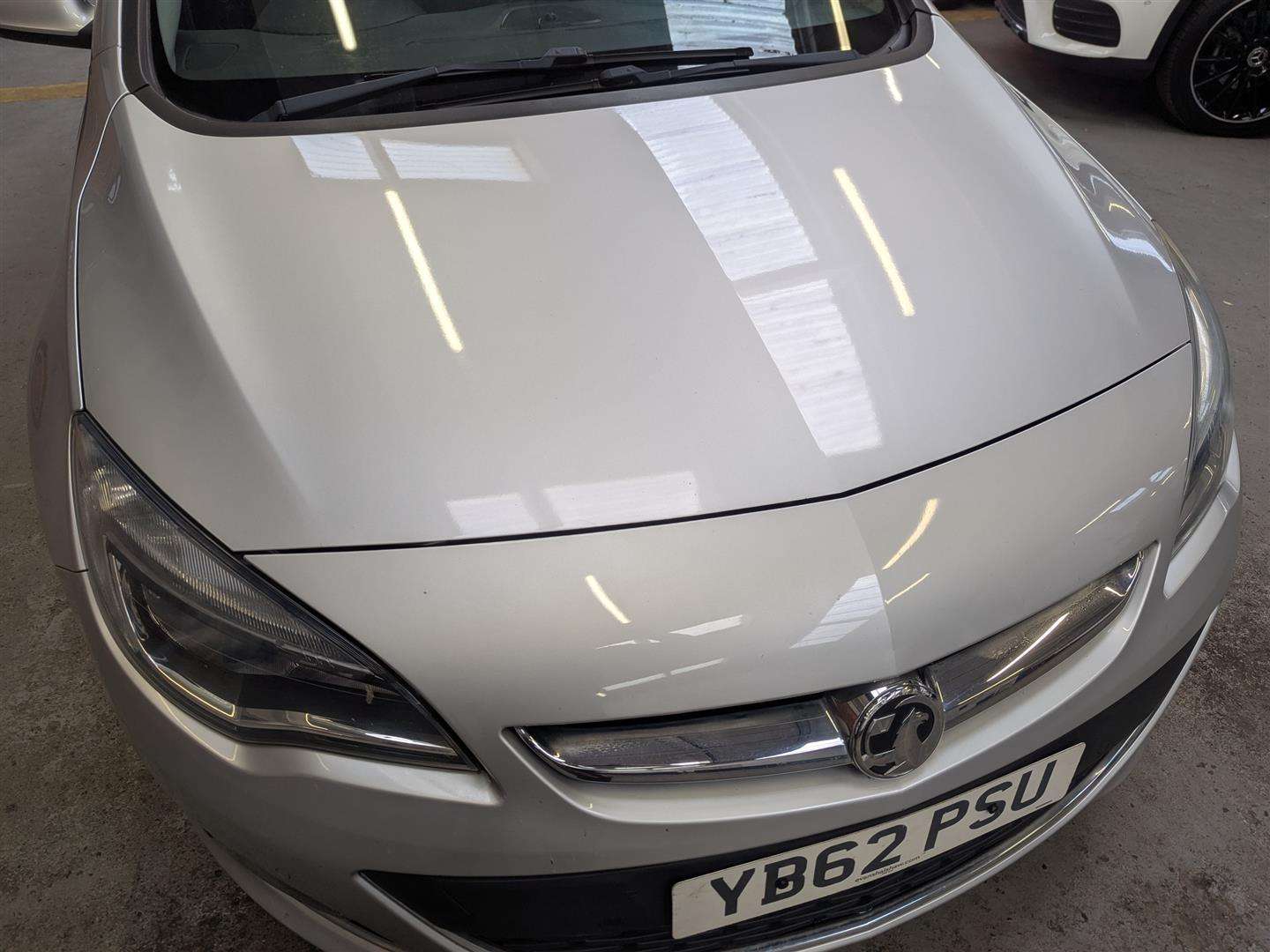 <p>2013 VAUXHALL ASTRA SRI</p>
