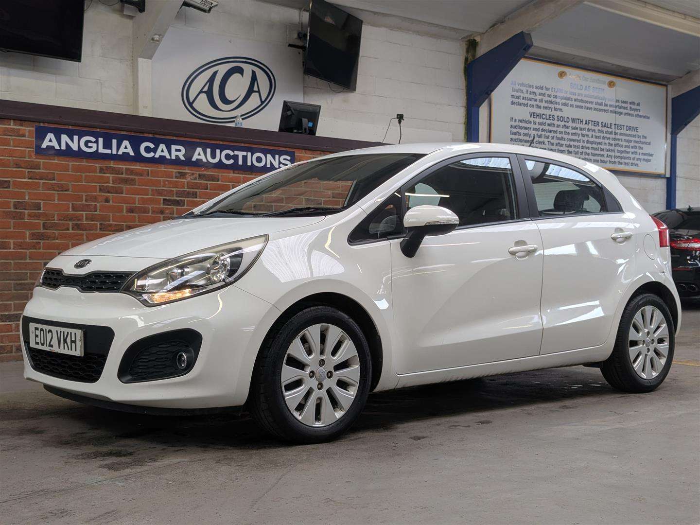 <p>2012 KIA RIO 2</p>