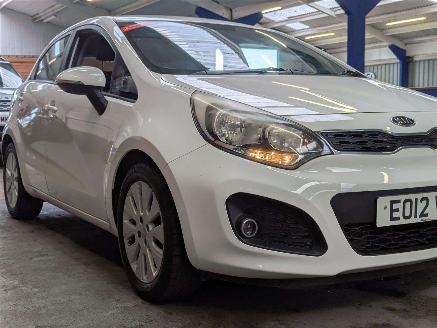 <p>2012 KIA RIO 2</p>