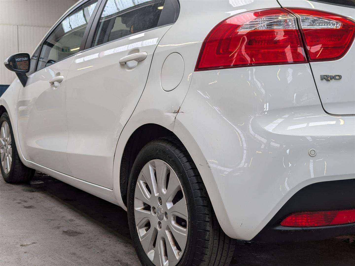 <p>2012 KIA RIO 2</p>