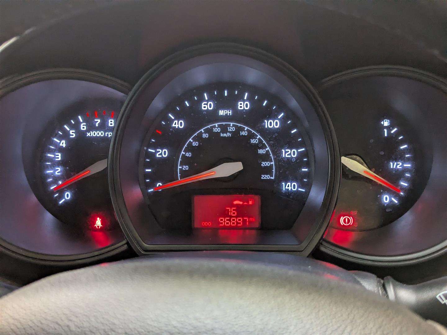 <p>2012 KIA RIO 2</p>