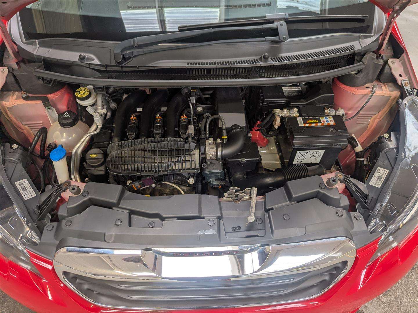 <p>2018 PEUGEOT 108 GT LINE</p>