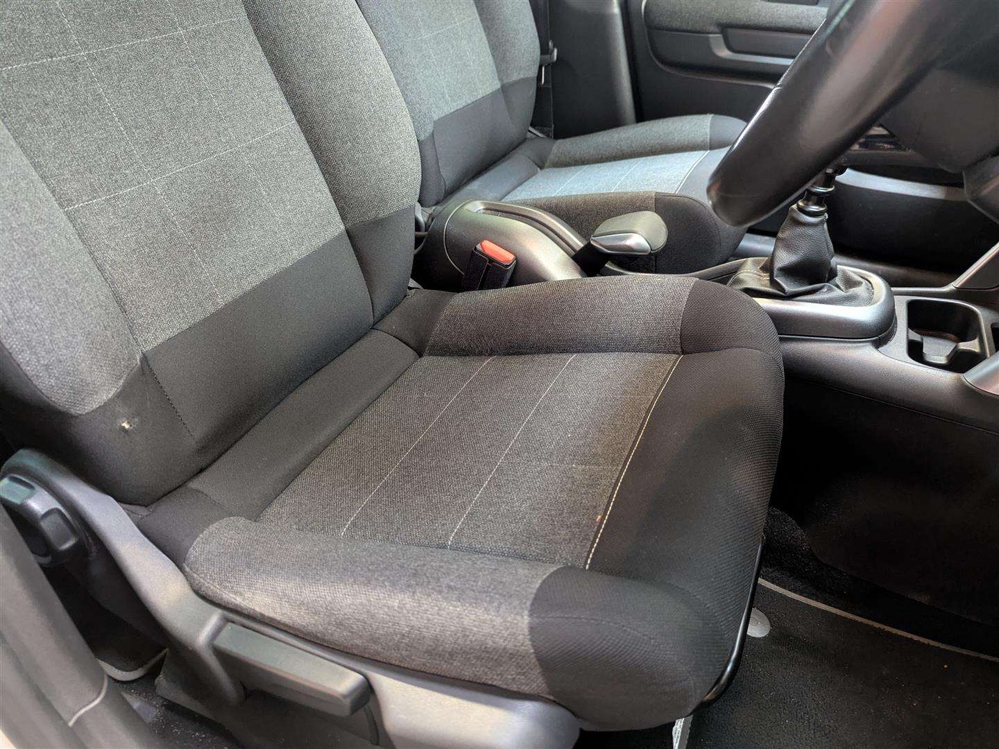 <p>2019 CITROEN C3 AIRCROSS RIPCURL P-TEC</p>